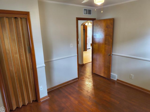628 E Drayton Street, Ferndale, MI 48220