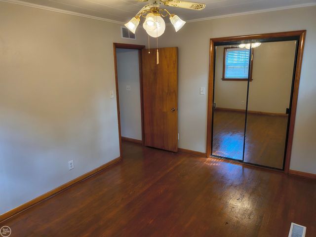 628 E Drayton Street, Ferndale, MI 48220