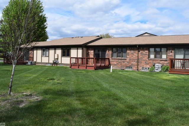 29683 Beech Nut Drive, Warren, MI 48092