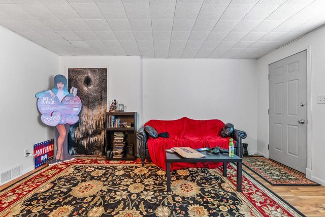 1427 W COLLEGE AVENUE, Appleton, WI 54914