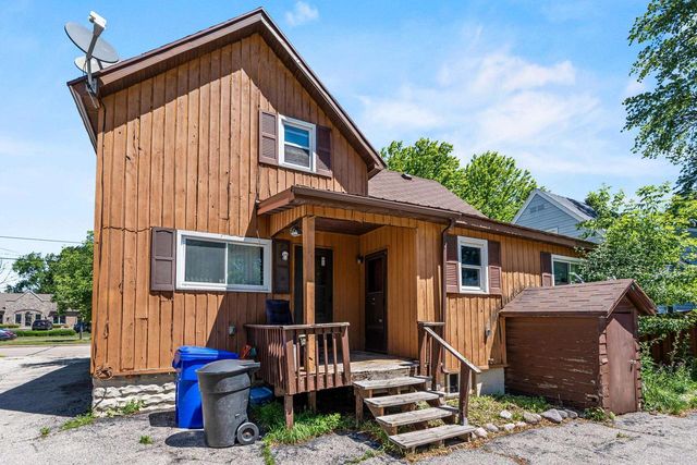 1427 W COLLEGE AVENUE, Appleton, WI 54914