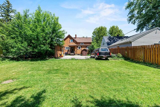 1427 W COLLEGE AVENUE, Appleton, WI 54914