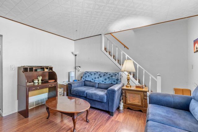 1427 W COLLEGE AVENUE, Appleton, WI 54914