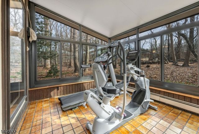 155 Hickory Ln, Closter Boro, NJ 07624