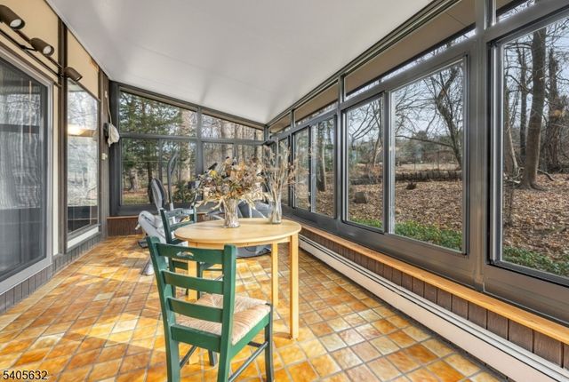 155 Hickory Ln, Closter Boro, NJ 07624