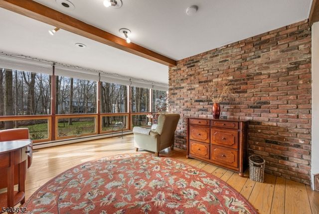 155 Hickory Ln, Closter Boro, NJ 07624