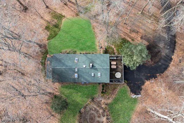 155 Hickory Ln, Closter Boro, NJ 07624