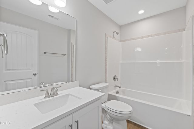 771 E Clydes Point Way, Wendell, NC 27591