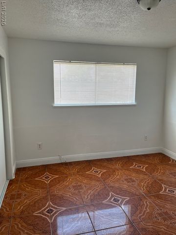 610 North 11th Street, Las Vegas, NV 89101
