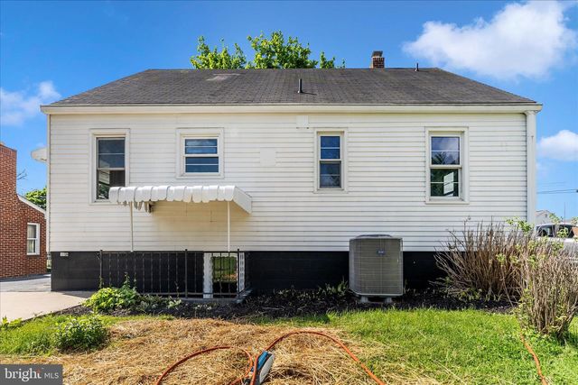 20008 GILBERT HILLS DR, Hagerstown, MD 21742