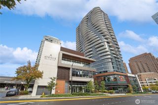 838 Avenue Square NE #1103, Bellevue, WA 98004