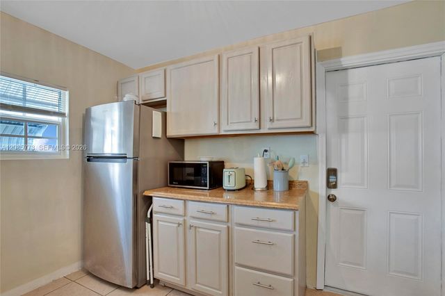 2315 Hope Street, Hollywood, FL 33020