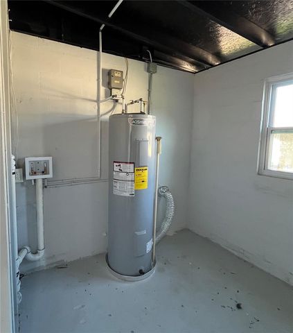 1208 HELEN STREET, Apopka, FL 32703