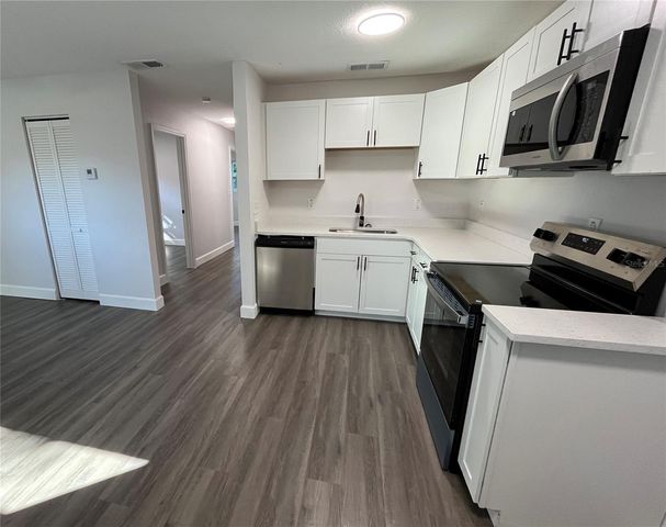 1208 HELEN STREET, Apopka, FL 32703