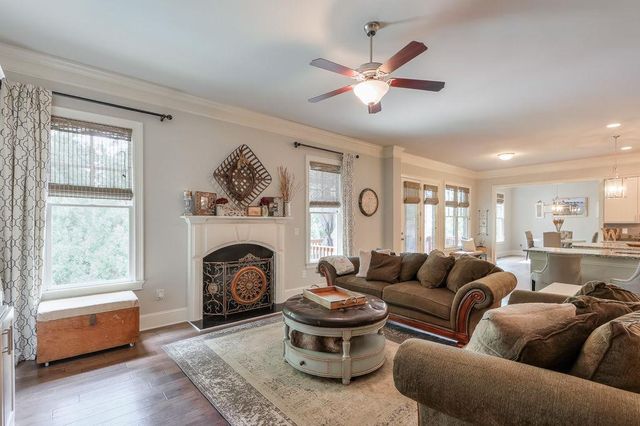 7045 Parrish Way, Cumming, GA 30040