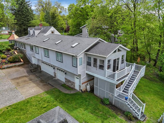 1108 W Church Street, Newark, OH 43055