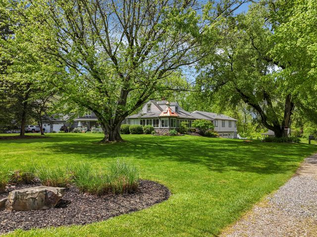 1108 W Church Street, Newark, OH 43055