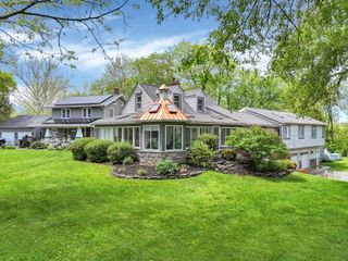 1108 W Church Street, Newark, OH 43055