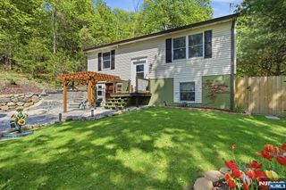 414 Macopin Road, West Milford, NJ 07480
