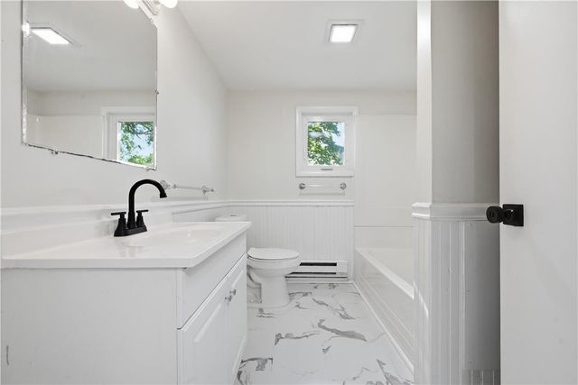 1121 Oakhurst Drive, Slatington Boro, PA 18080