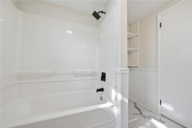 1121 Oakhurst Drive, Slatington Boro, PA 18080