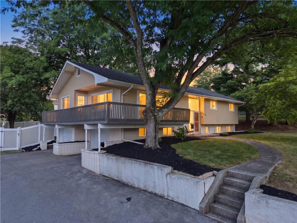1121 Oakhurst Drive, Slatington Boro, PA 18080