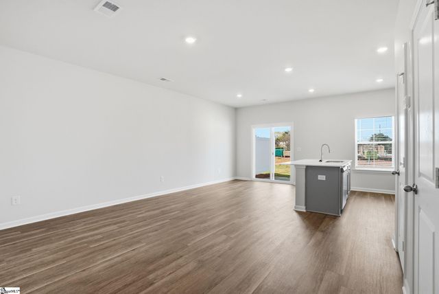 321 Lilac Loop, Greenwood, SC 29646