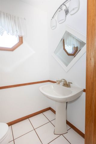 12 Charlo Drive, Hurricane, WV 25526