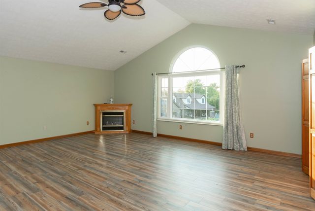 12 Charlo Drive, Hurricane, WV 25526