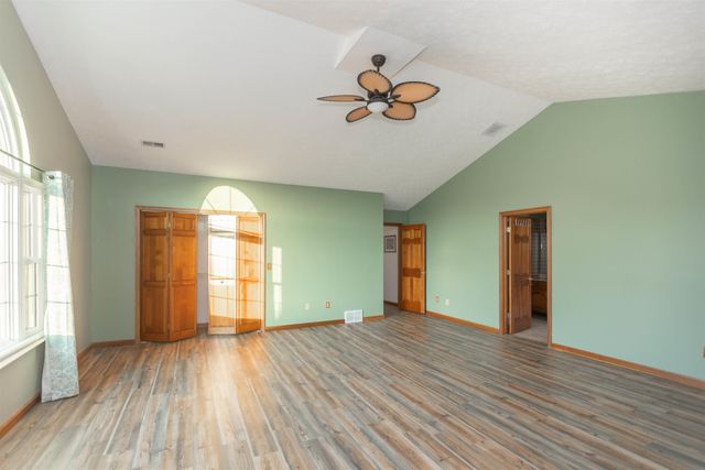 12 Charlo Drive, Hurricane, WV 25526