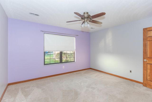 12 Charlo Drive, Hurricane, WV 25526