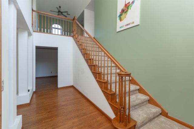 12 Charlo Drive, Hurricane, WV 25526