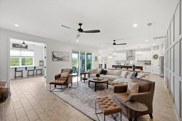 19350 BLUE POND DRIVE, Lutz, FL 33558