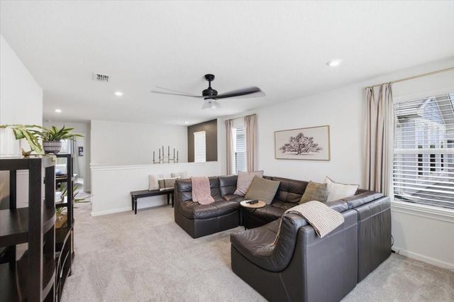 19350 BLUE POND DRIVE, Lutz, FL 33558