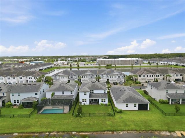 19350 BLUE POND DRIVE, Lutz, FL 33558