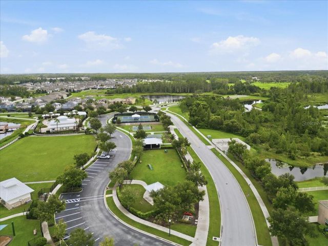 19350 BLUE POND DRIVE, Lutz, FL 33558