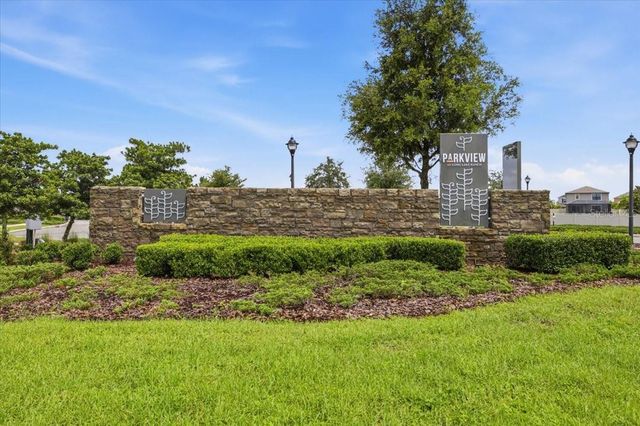 19350 BLUE POND DRIVE, Lutz, FL 33558