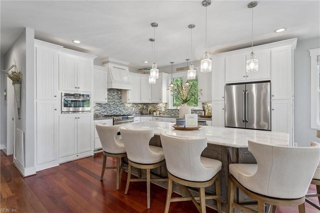 109 Vreeland DR, Yorktown, VA 23692