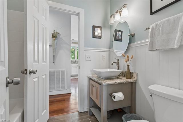 109 Vreeland DR, Yorktown, VA 23692