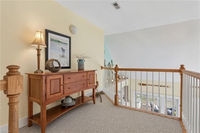 109 Vreeland DR, Yorktown, VA 23692