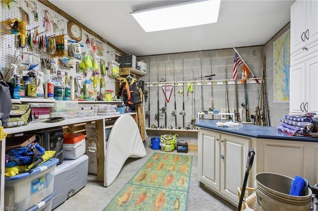 109 Vreeland DR, Yorktown, VA 23692