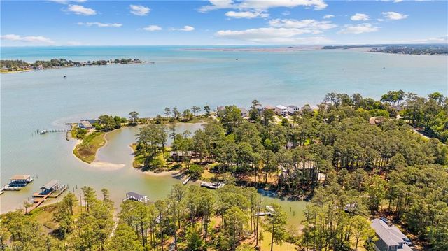 109 Vreeland DR, Yorktown, VA 23692