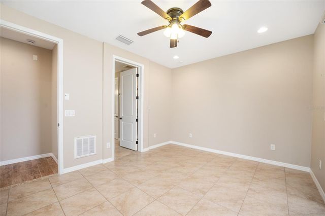 5579 NW 40TH PLACE, Ocala, FL 34482