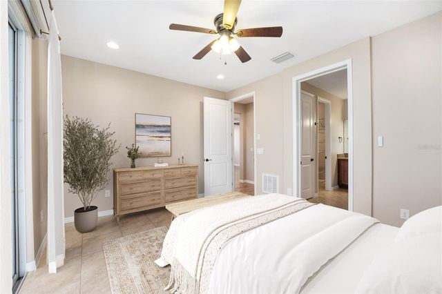 5579 NW 40TH PLACE, Ocala, FL 34482