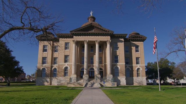 325 NEW ALBANY LN, San Marcos, TX 78666