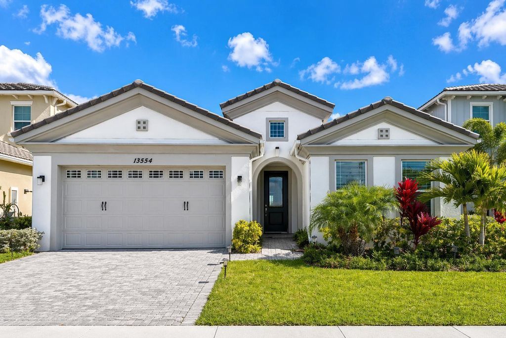 13554 Spruce Pine Drive, Westlake, FL 33470
