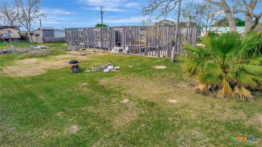 Image 15 of property listing at 814 N 15th Street, Port O'connor, TX 77982