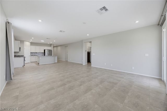 4831 Shady Chestnut Court, Las Vegas, NV 89131