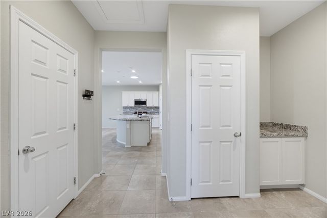 4831 Shady Chestnut Court, Las Vegas, NV 89131