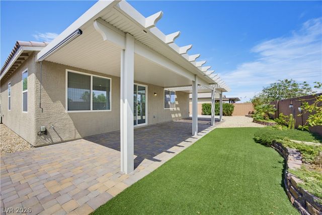 4831 Shady Chestnut Court, Las Vegas, NV 89131